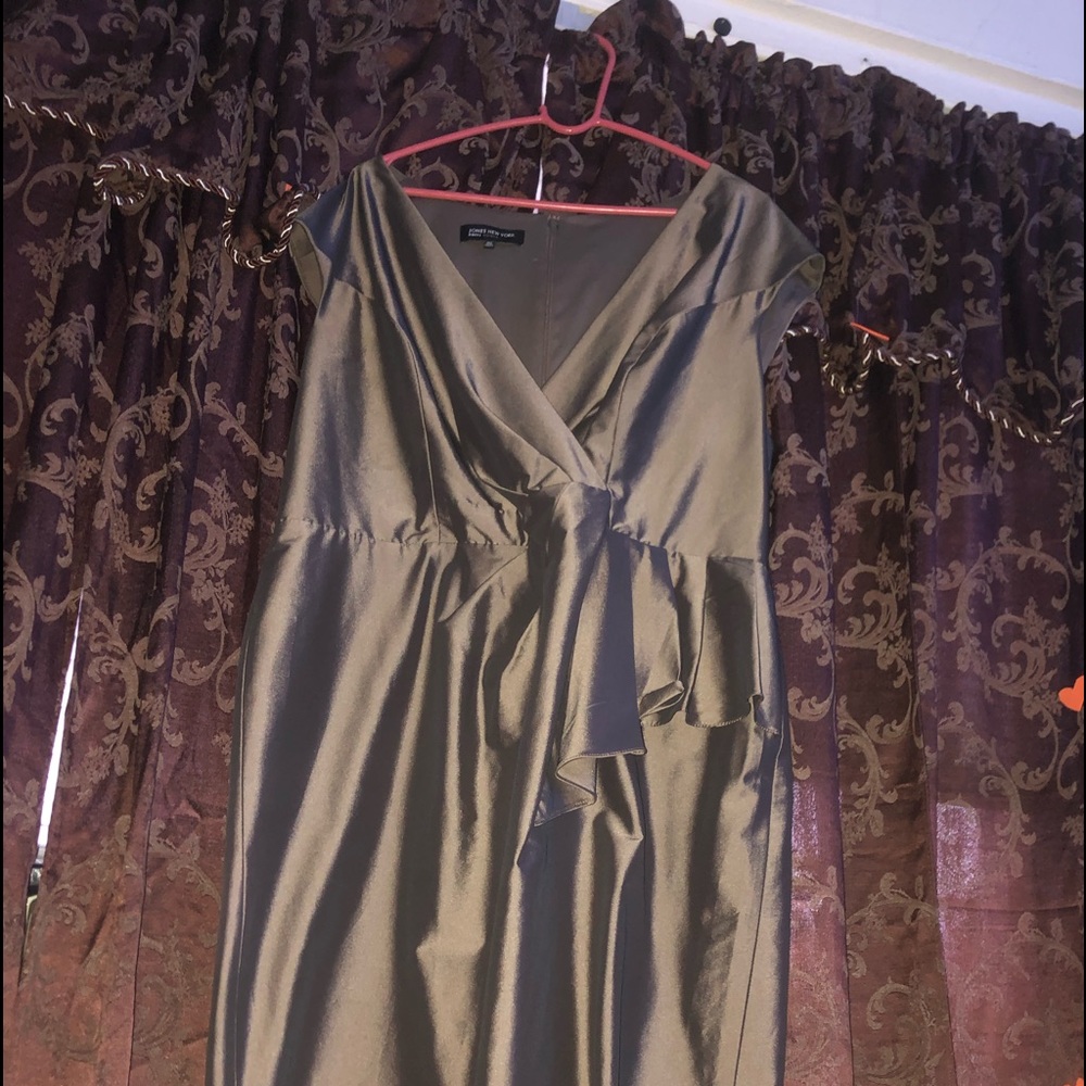 I am selling this Jones New York Dress  Size:18W